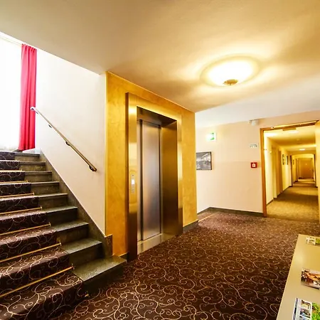 Otel Kaiserhof Karlsruhe